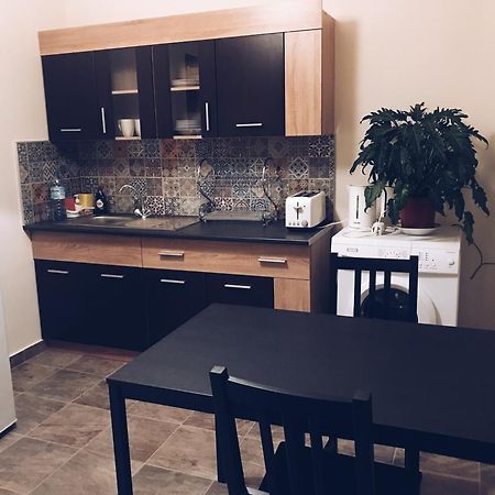 Studio In Heart Of 利马索尔 外观 照片