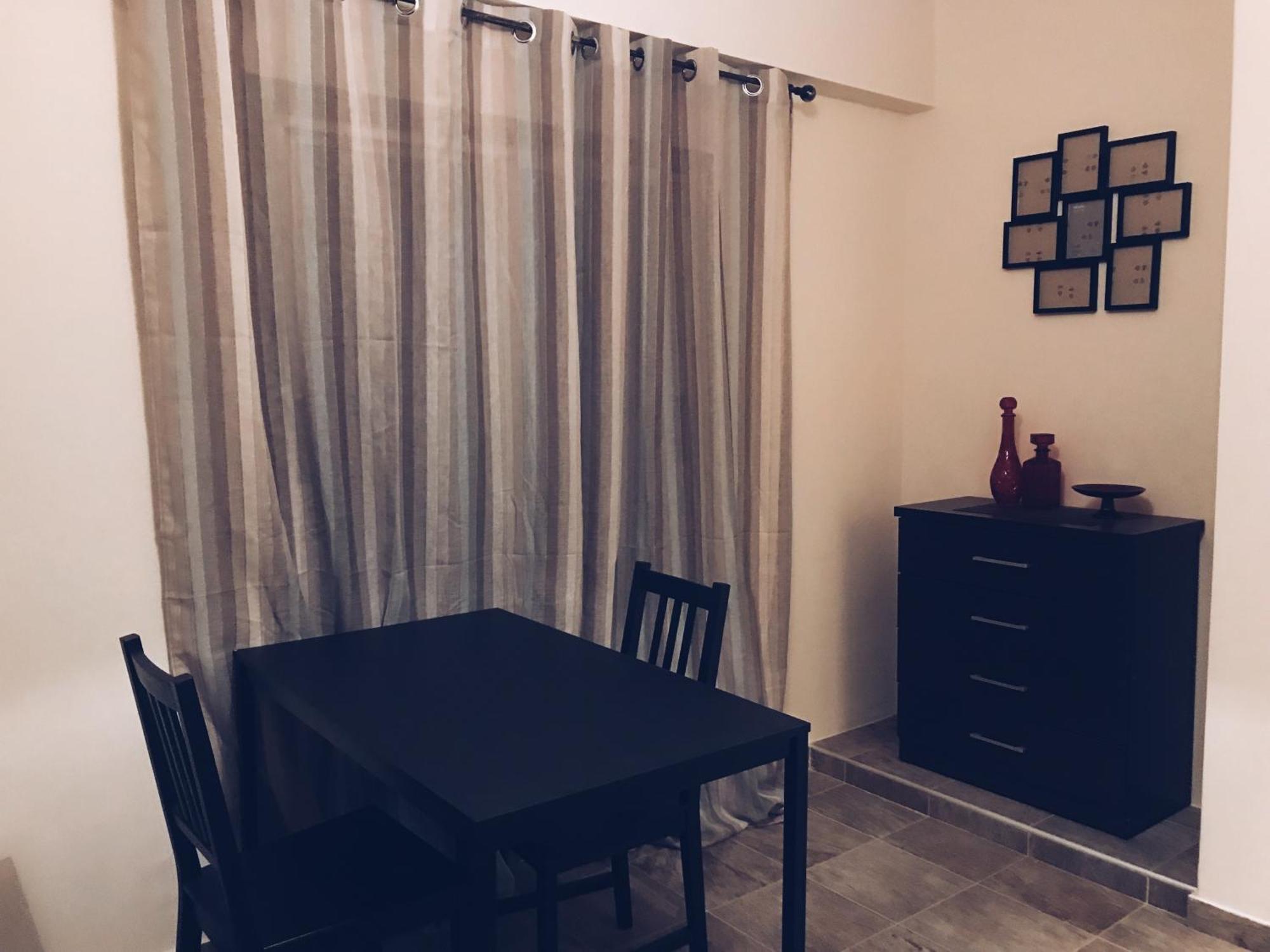 Studio In Heart Of 利马索尔 外观 照片